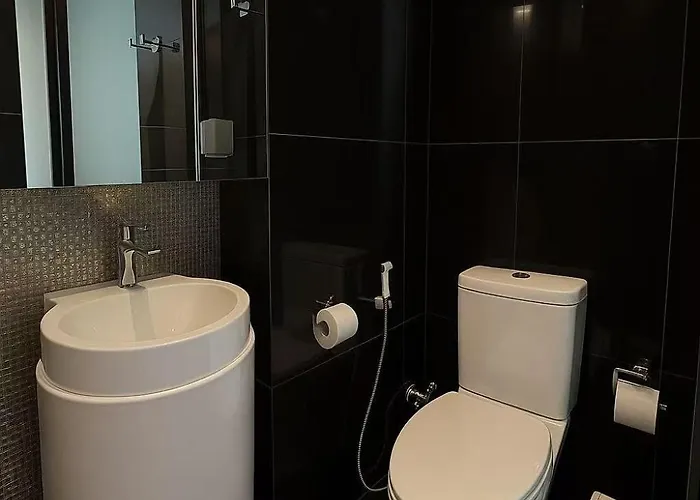 Stylish Sukhumvit 36 Near Bts Thonglor Апартаменты
